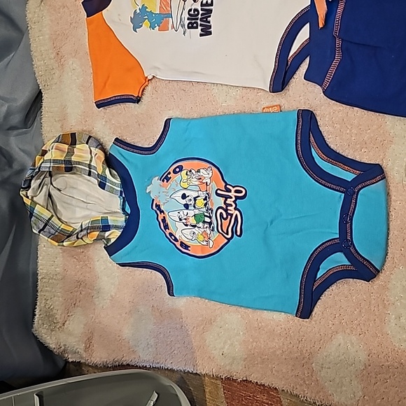 F Mickey Mouse Set of 2 bundled shorts and shirts 3 to 6 mos N W/o tags Disney - Picture 5 of 12